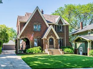 17301 Fernshaw Ave, Cleveland, OH 44111