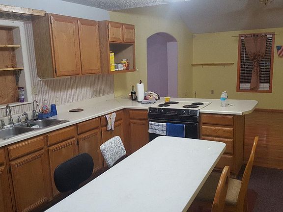 5th image of 1708 S 9th St