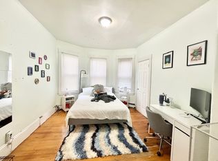 168 Hillside St #1, Roxbury Crossing, MA 02120