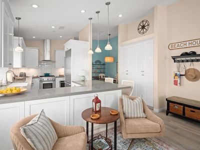 737 G Ave, Coronado, CA, 92118