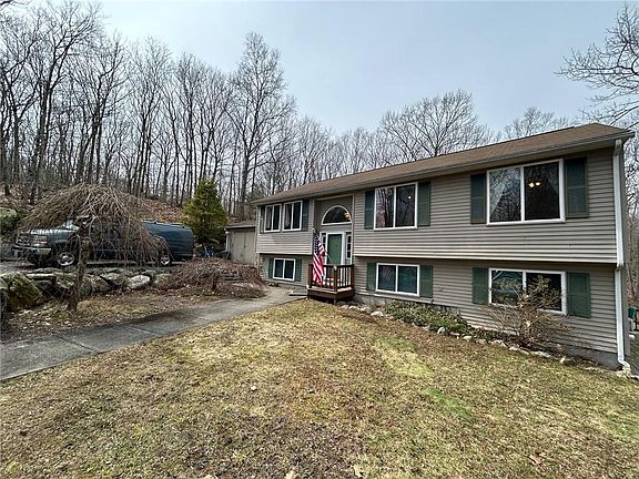 4th image of 630 Whaley Hollow Rd