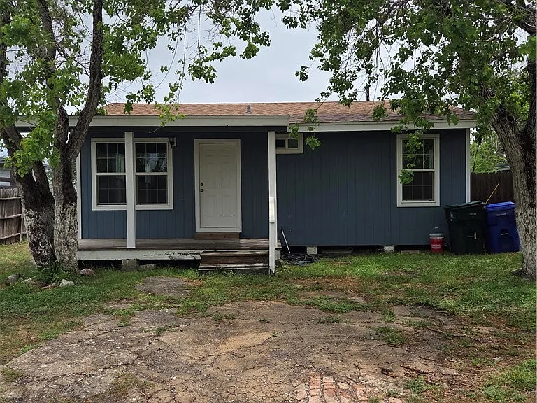 2532 Milo St — Photo 1