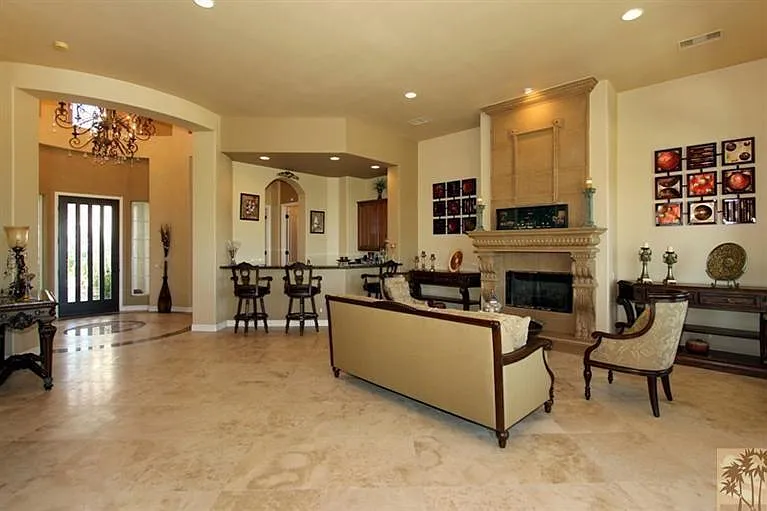 51016 Marbella Ct — Photo 9