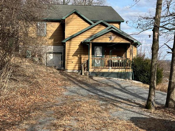 729 Hookies Grove Rd, Northumberland, PA 17857