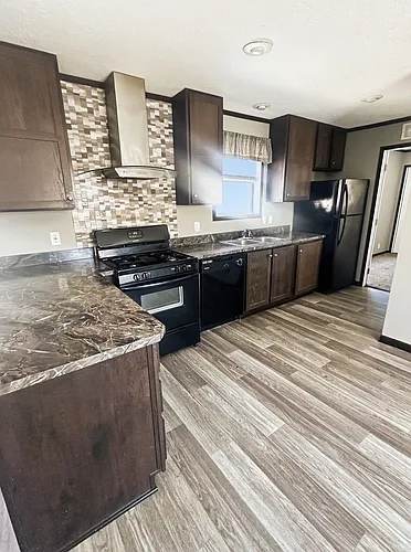 Floor plan 105