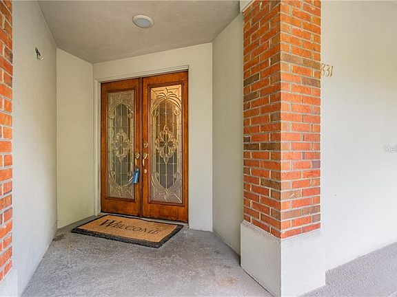 4th image of 831 Seddon Cove Way