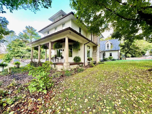 330 Hawthorne Dr, Bedford, IN 47421