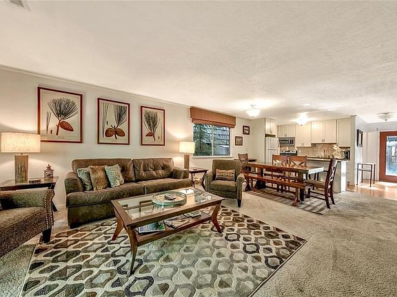 5th image of 978 Glenrock Ct #28