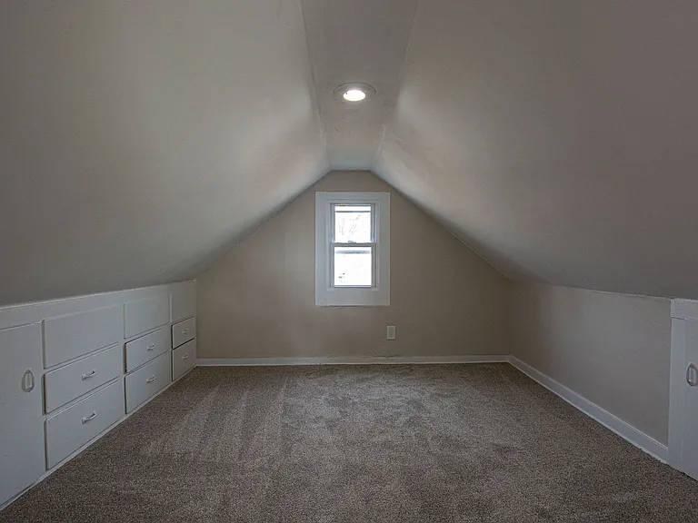 2301 Wayne St — Photo 16