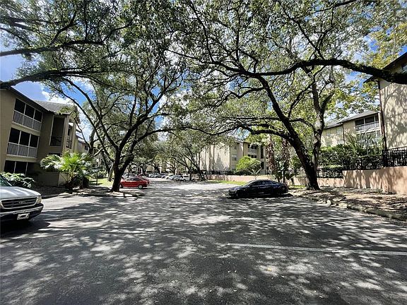 3rd image of 629 DORY LANE #207