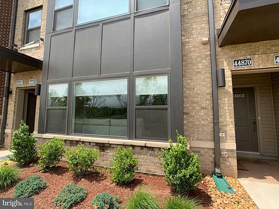 5th image of 44870 Tiverton Sq