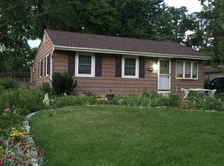 49 Stagecoach Rd, Southampton, NJ 08088