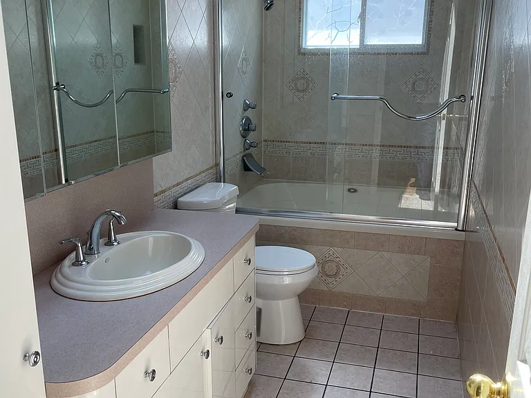12 Steers St #1 — Photo 6