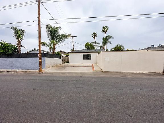 4th image of 7619 Security Ave