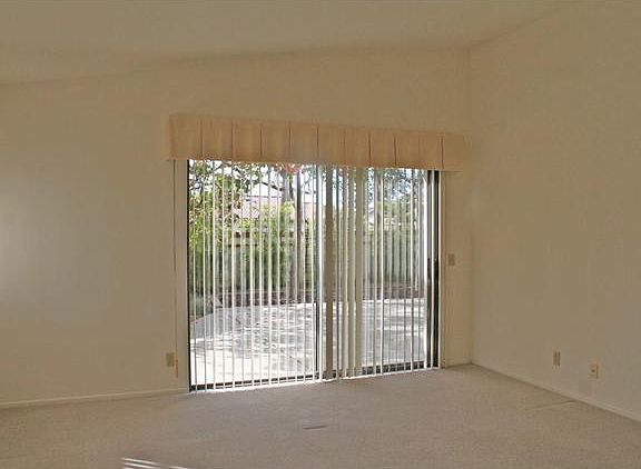 4th image of 12935 Avenida Marbella