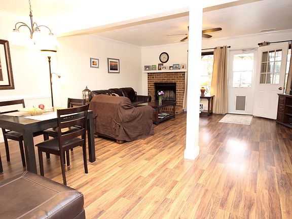 2nd image of 200 Stonehall Ct