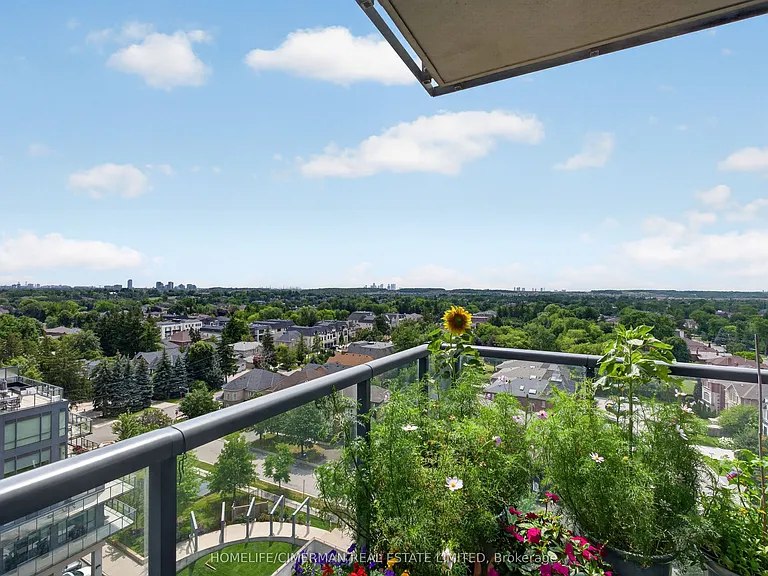 9090 Yonge St #1010 — Photo 18