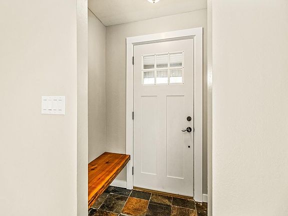 5th image of 1337 Lafromboise St