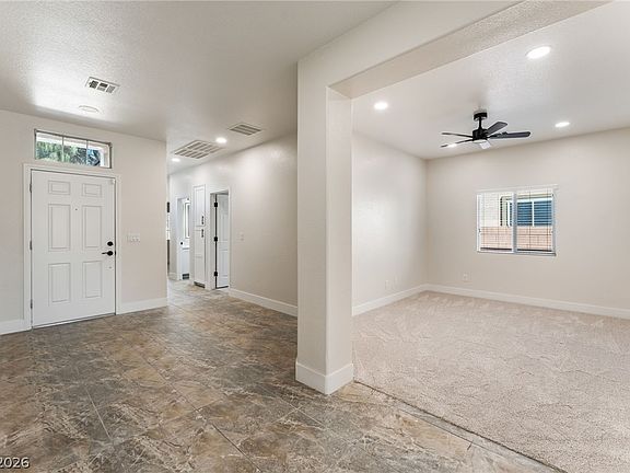 5th image of 4624 Del Laguna Ct