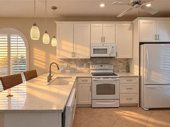 3rd image of 8274 Twelve Oaks Cir APT 126