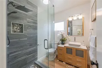 1058 Kendall Dr — Photo 8