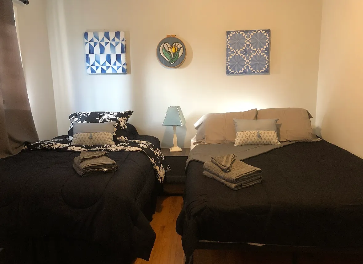 6 bed, 4.5 bath, 3000 sqft, $4,500 — Photo 4