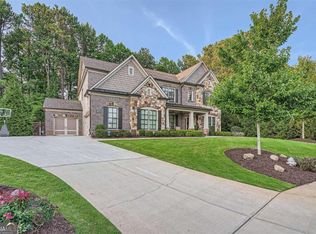 8060 Preservation Dr, Alpharetta, GA 30005
