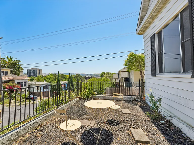 517 Branciforte St — Photo 64