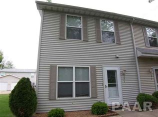 3875 W Palmyra Ct, Peoria, IL 61604