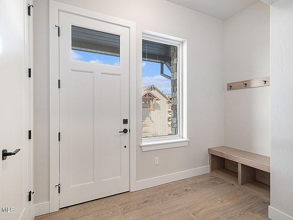 3rd image of 64 Overlook Place