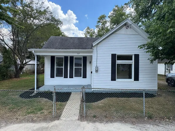 107 Central Ave, Blanchester, OH 45107