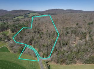 5 Mountain Ln, Trout Run, PA 17771