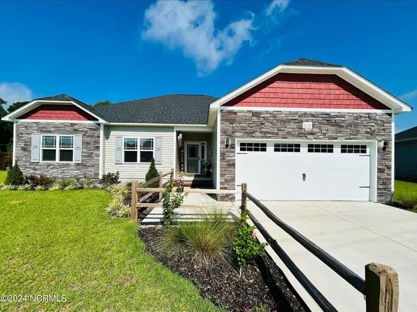 614 Osprey Landing Drive, Holly Ridge, NC 28445