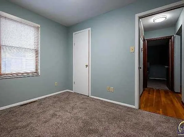 2505 SW High Ave, Topeka, KS 66611