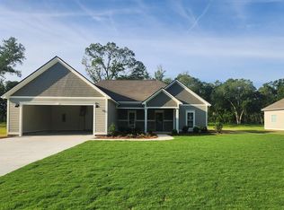 121 Sawtooth Dr, Leesburg, GA 31763
