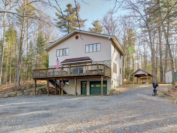 112 Lakeside Lane, Lake Pleasant, NY 12108