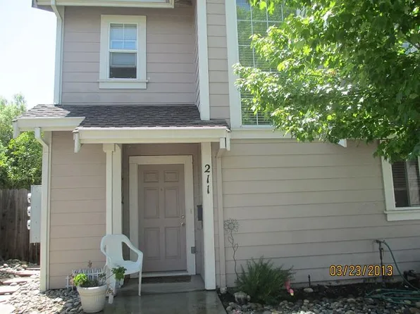211 Maple St, Livermore, CA 94550