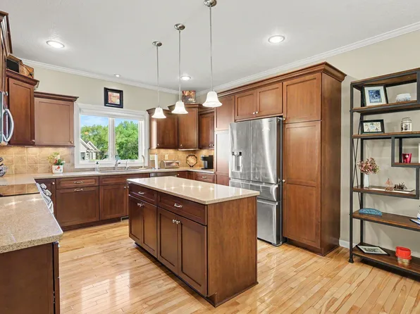 2209 Carter Ct, Northfield, MN 55057