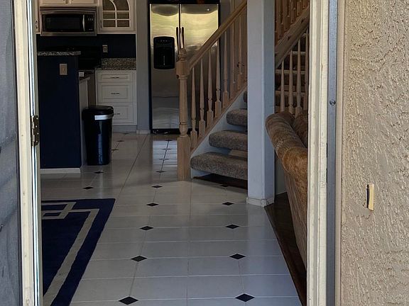4th image of 10224 N 12th Pl Unit 3