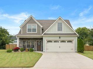 8444 Wynfair Ln, Chattanooga, TN 37421