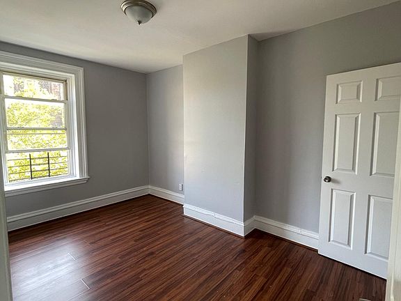 2nd image of 587 Mlk Blvd APT 3