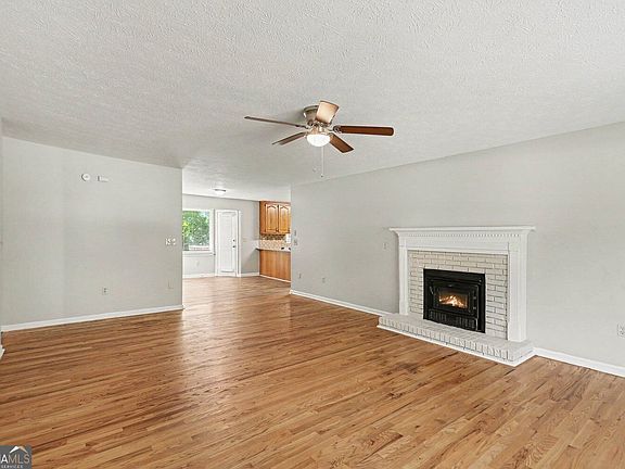 2nd image of 8953 E Carroll Rd