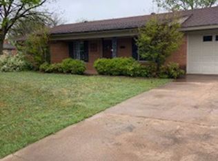 2250 Greenbriar Dr, Abilene, TX 79605