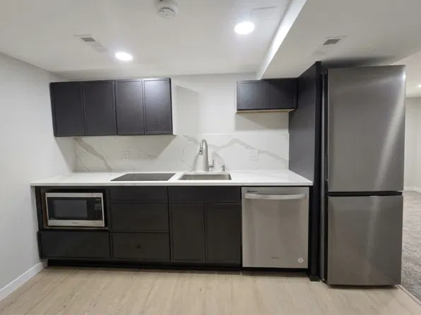 649 Perry St, Denver, CO 80204