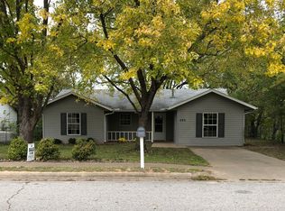 803 E Lilac St, Rogers, AR 72756