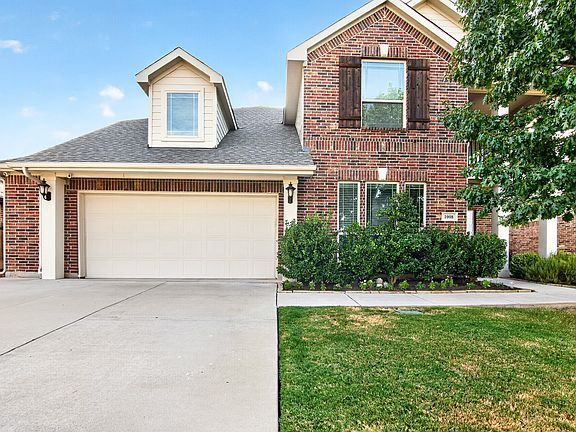 4th image of 1008 Freesia Dr