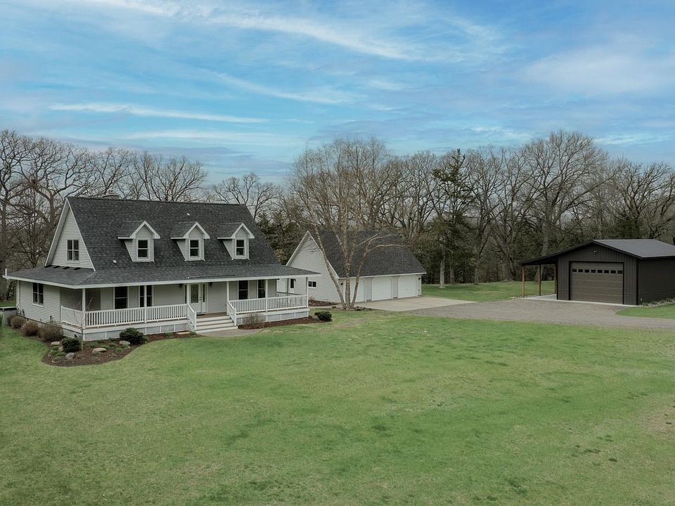 1st image of 34880 Linden Ave
