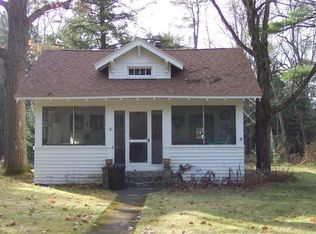 32 Northwoods Rd, Lake Luzerne, NY 12846