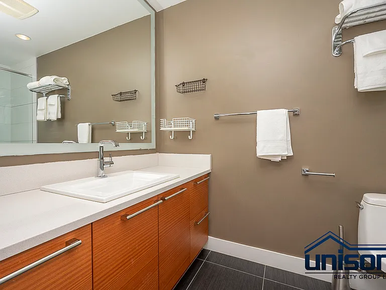 222 S Riverfront Ave SW #251 — Photo 17
