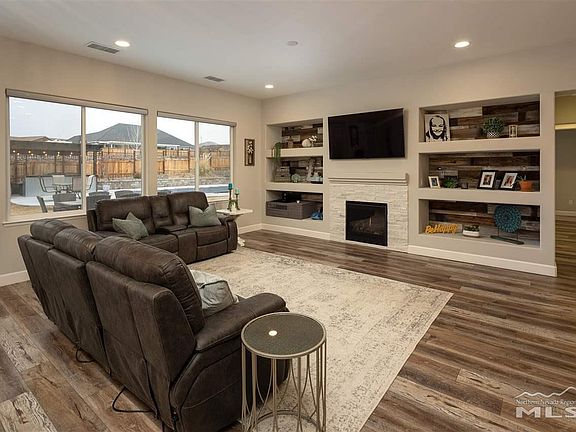 4th image of 351 Desert Chukar Dr